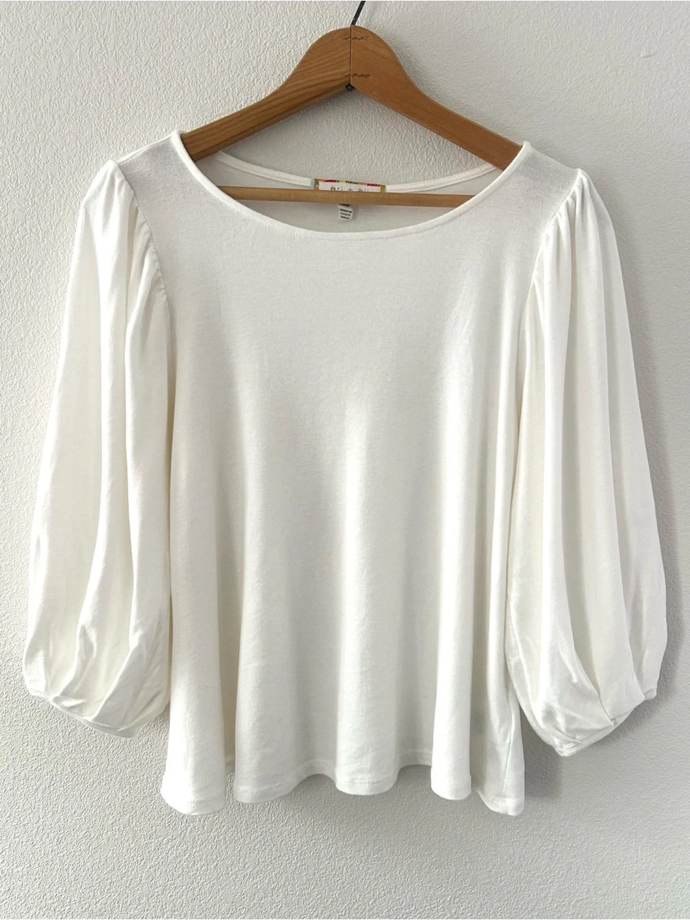 Anthropologie Eri + Ali White Puff Sleeve Cotton Top Modern Feminine Size XS